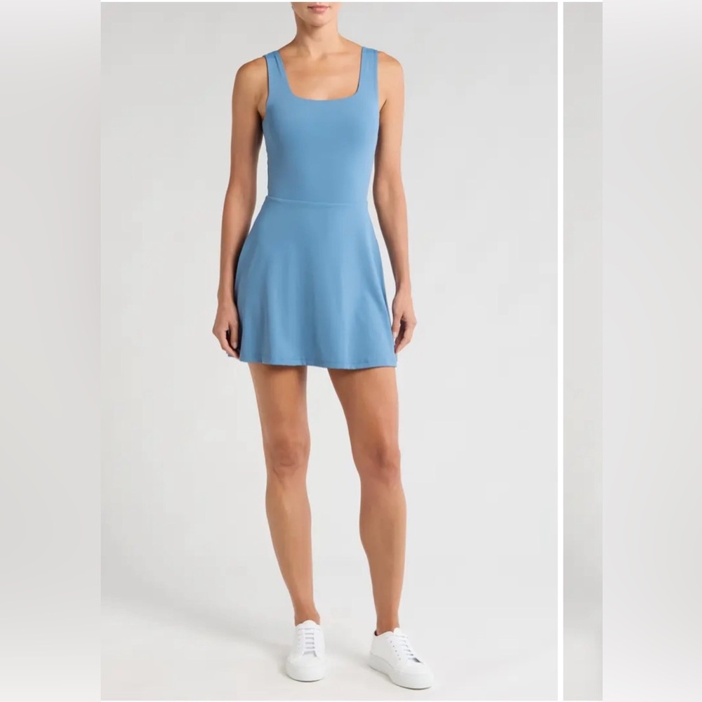 Travis Matthew women’s golf tennis dress with shorts worn once